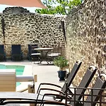 Le Clos De La Tuiliere * غراينا