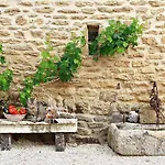 Le Clos De La Tuiliere بيت ضيافة غراينا