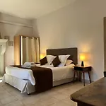 Le Clos De La Tuiliere بيت ضيافة *