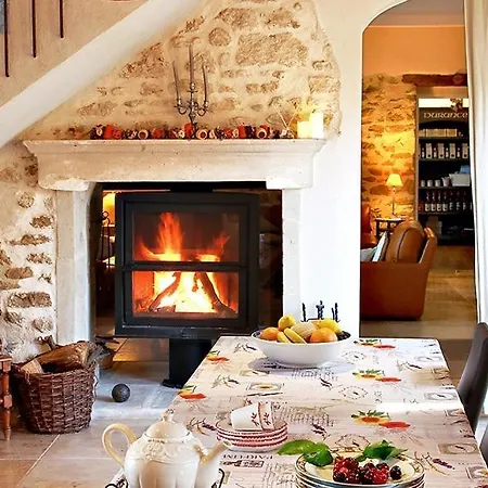 Le Clos De La Tuilière Maison d'hôtes