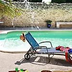 Gasthof Le Clos De La Tuiliere Grignan