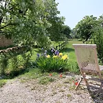 Le Clos De La Tuiliere Gasthof