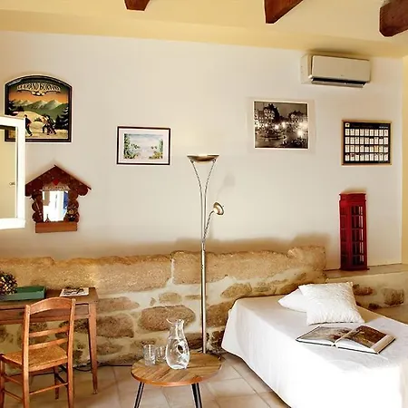 Pensjonat Le Clos De La Tuiliere 4*