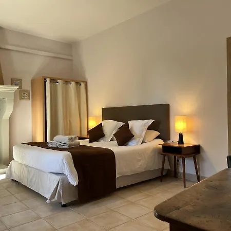 Le Clos De La Tuiliere Guest house *