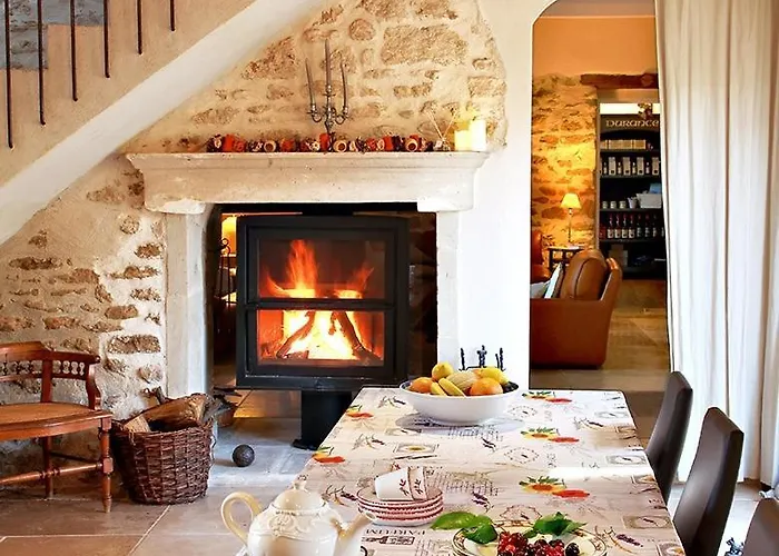 Le Clos De La Tuiliere Guest house
